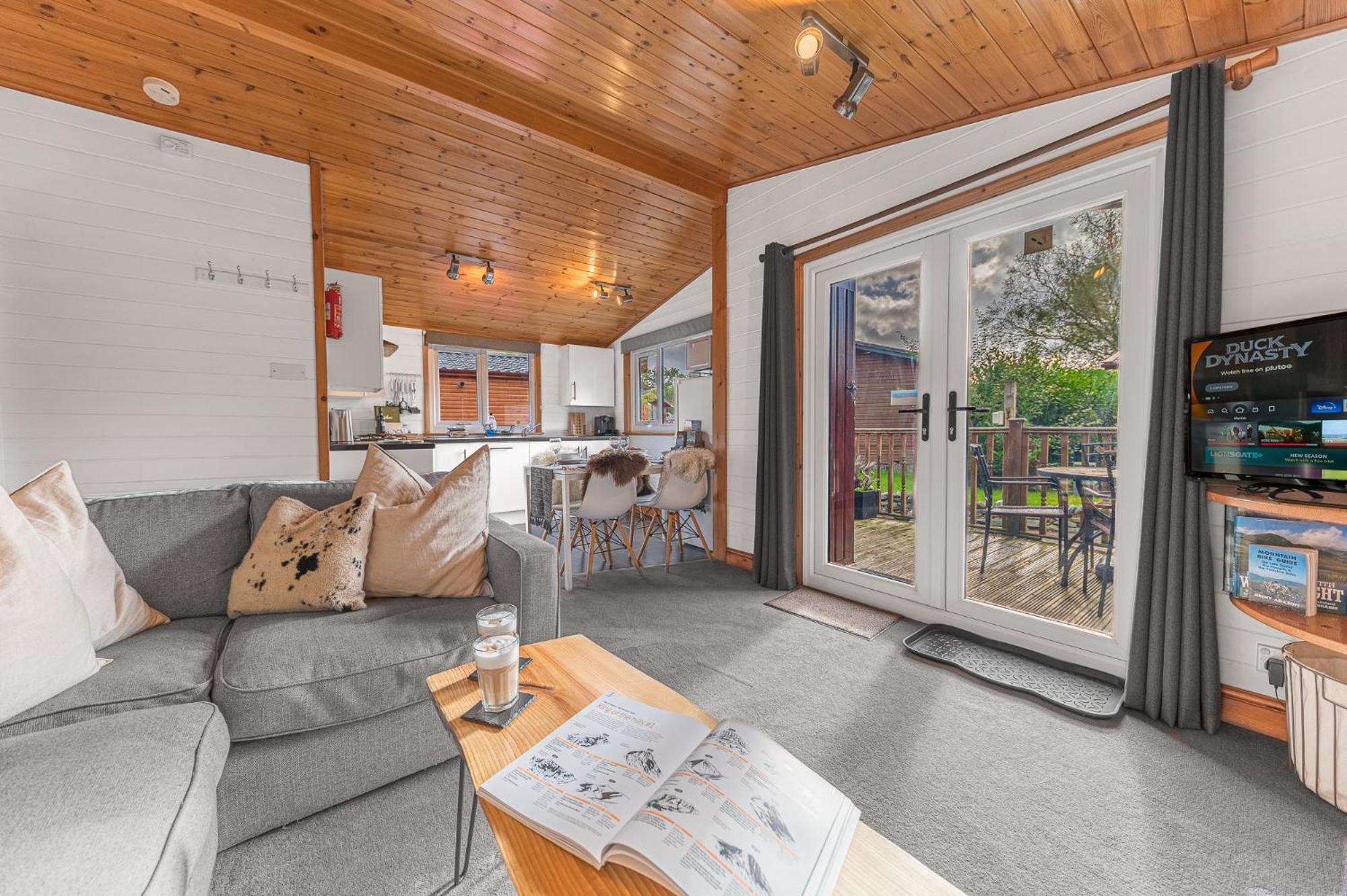 Bowness 45 - 2 Bedroom Lake Windermere Lodge Esterno foto