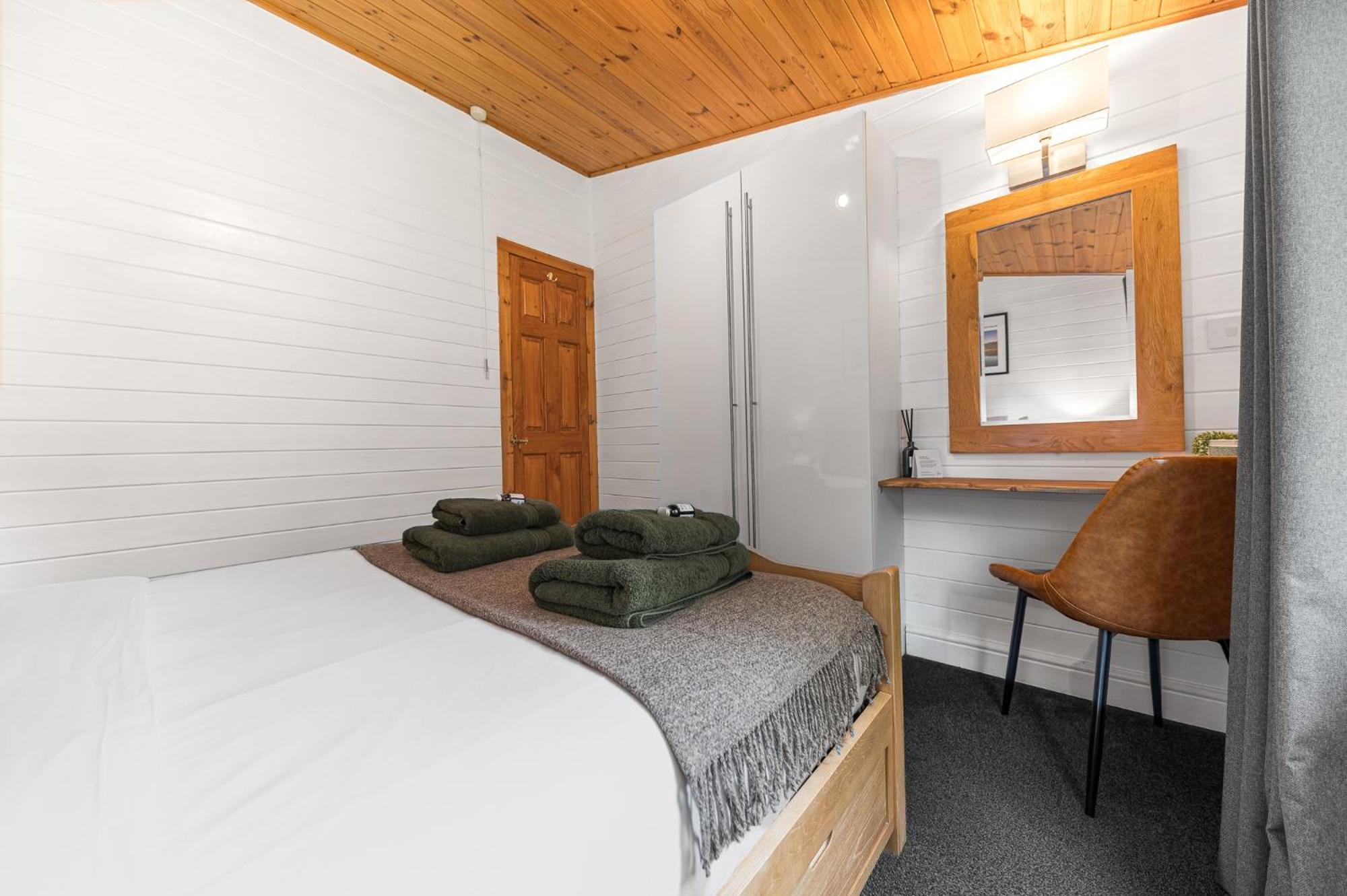 Bowness 45 - 2 Bedroom Lake Windermere Lodge Esterno foto