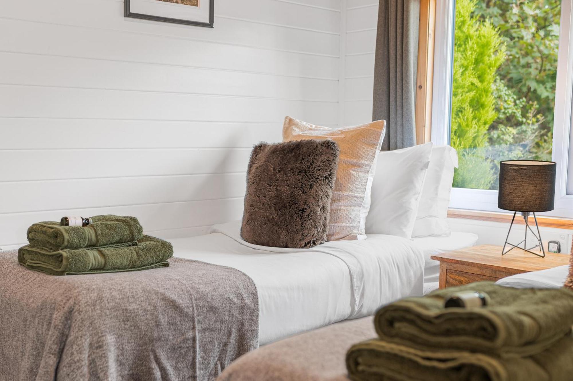 Bowness 45 - 2 Bedroom Lake Windermere Lodge Esterno foto