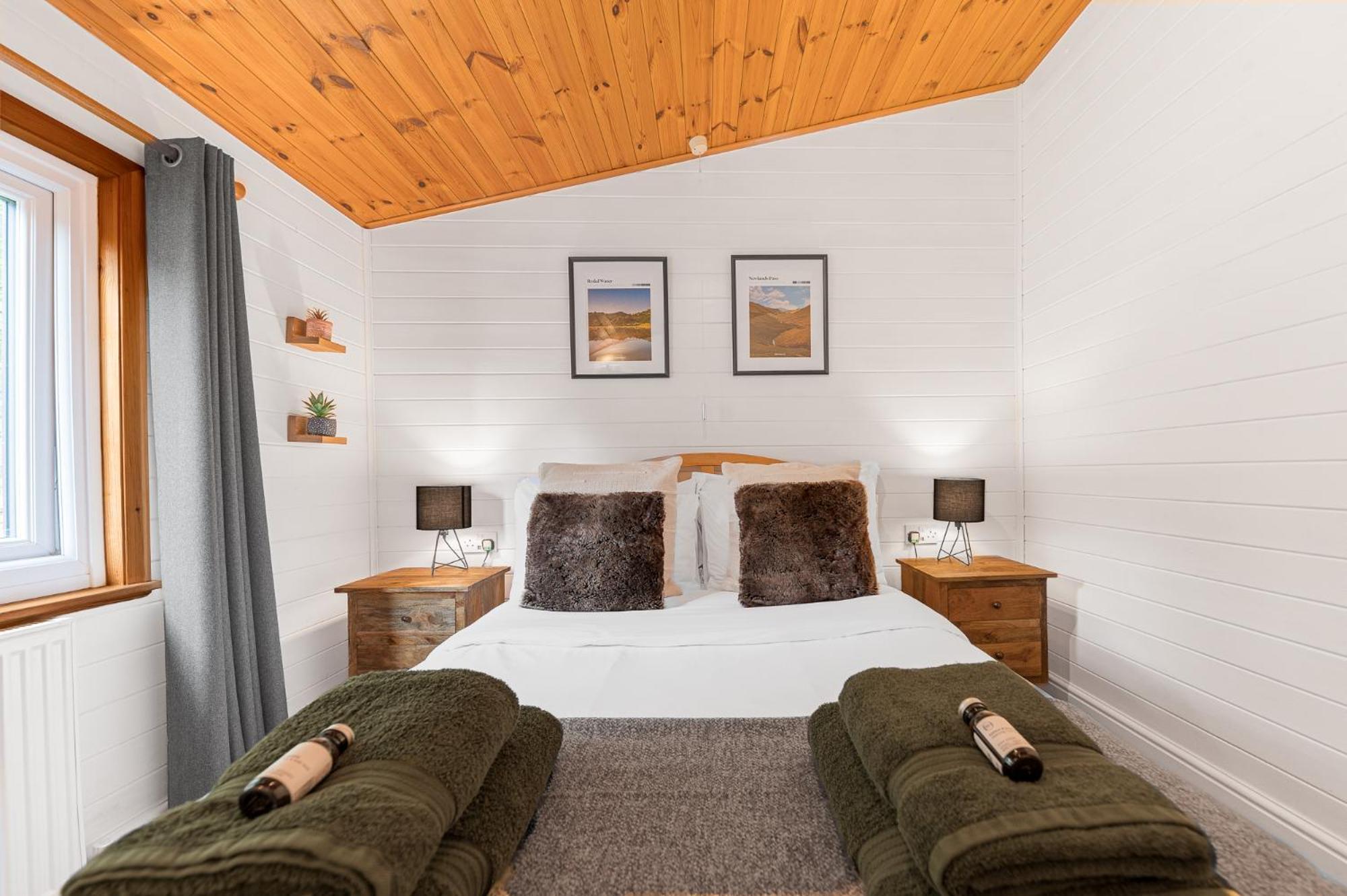 Bowness 45 - 2 Bedroom Lake Windermere Lodge Esterno foto